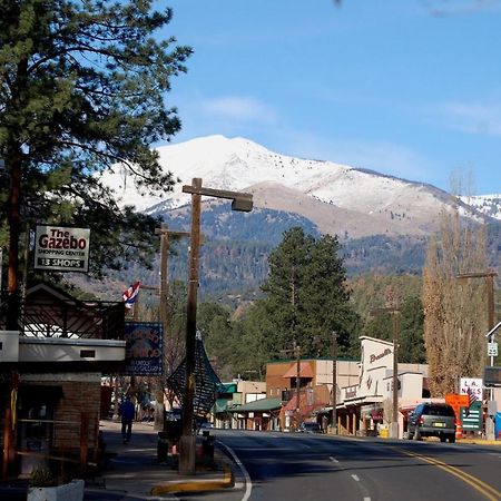 Country Cabin, 2 Bedrooms, Fireplace, Midtown, Sleeps 6 Ruidoso Bagian luar foto